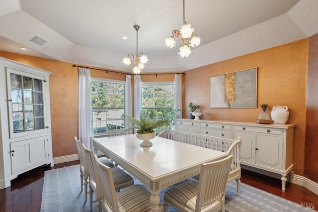 15 Kingswood Dr, Petaluma, CA 94952 - dining space featuring a chandelier, dark wood finished floors, a tray ceiling, and recessed lighting