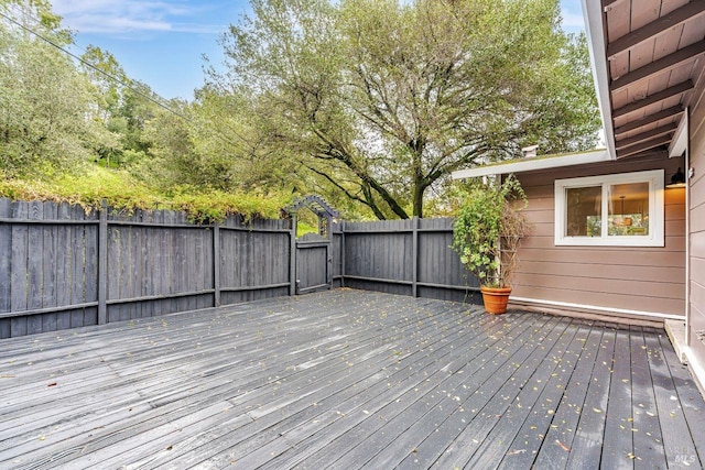 deck featuring fence