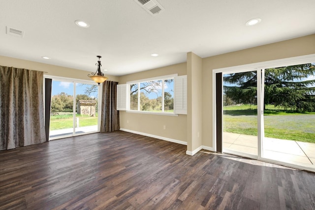 9862 Whalen Rd, Wallace, CA 95252 - unfurnished dining area featuring baseboards, dark wood-style floors, plenty of natural light, and recessed lighting