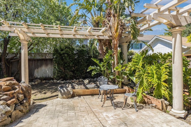 2550 Duncan St, Dixon, CA 95620 - view of patio / terrace with a pergola