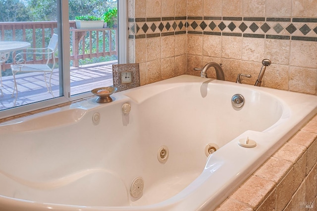 bathroom featuring a whirlpool tub