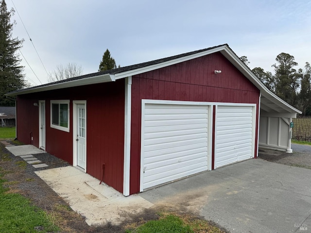 garage featuring a garage
