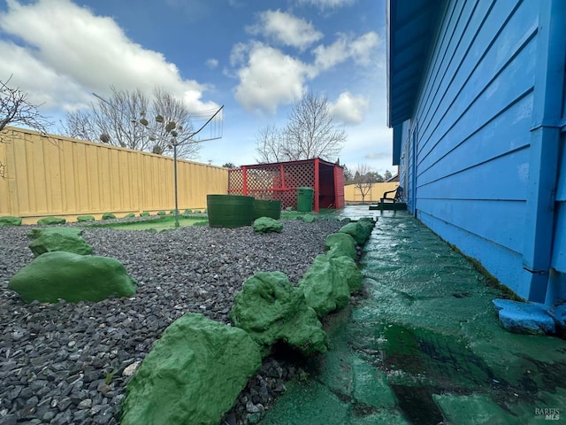view of yard featuring a fenced backyard