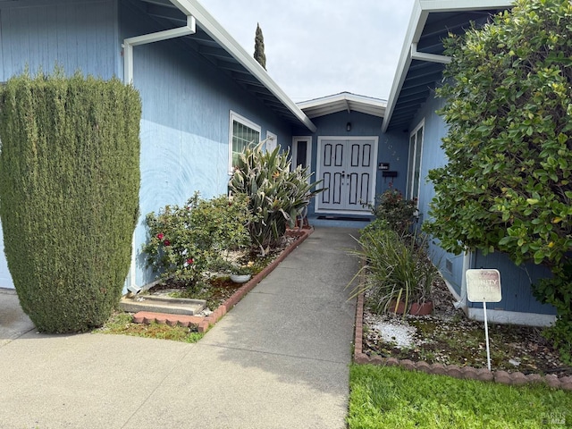 2024 San Luis St, Fairfield, CA 94533 - view of entrance to property