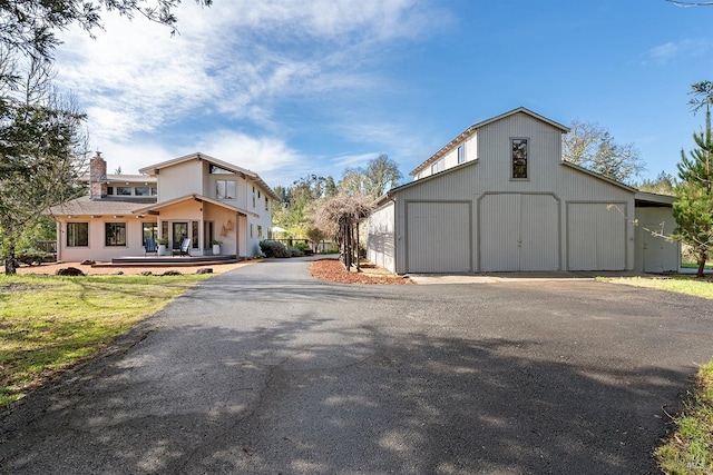 3651 Bones Rd, Sebastopol, CA 95472 - view of asphalt driveway with a barn