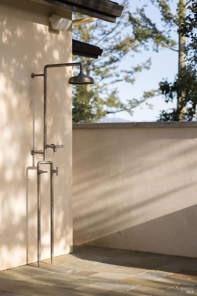 exterior details with stucco siding