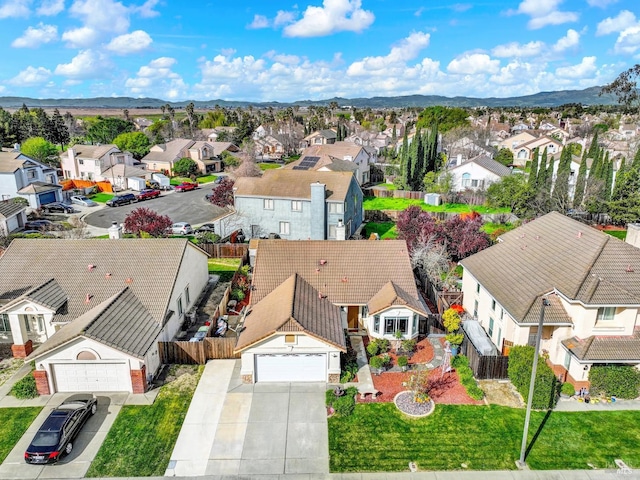 birds eye view of property featuring a residential view
