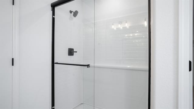 1059 Jarup Dr, Lathrop, CA 95330 - bathroom featuring a shower stall