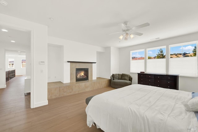 830 Elderberry Loop, Vacaville, CA 95688 - bedroom featuring baseboards, recessed lighting, wood finished floors, and ceiling fan