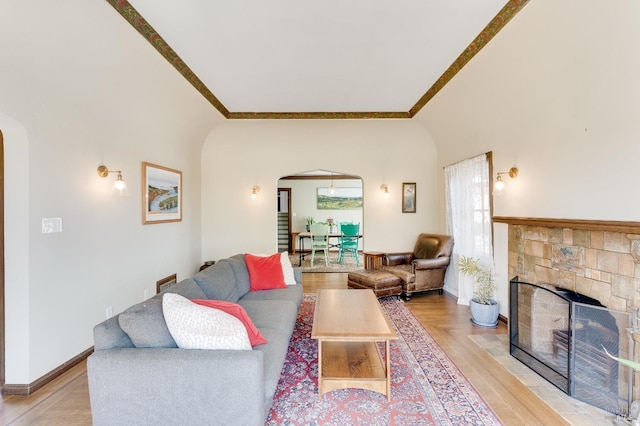 36 Wilson Ave, Vallejo, CA 94590 - living area with arched walkways, ornamental molding, and a fireplace with flush hearth