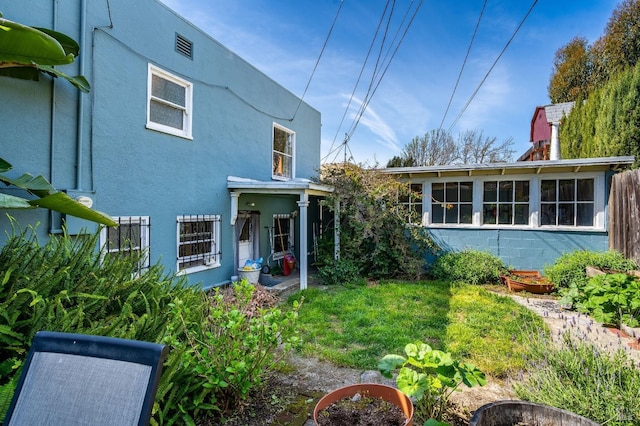 36 Wilson Ave, Vallejo, CA 94590 - view of front of property featuring stucco siding