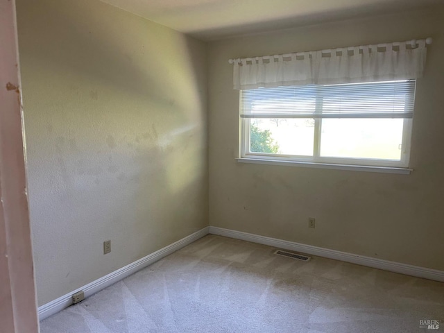 9570 Orion Dr, Windsor, CA 95492 - spare room with light colored carpet and baseboards