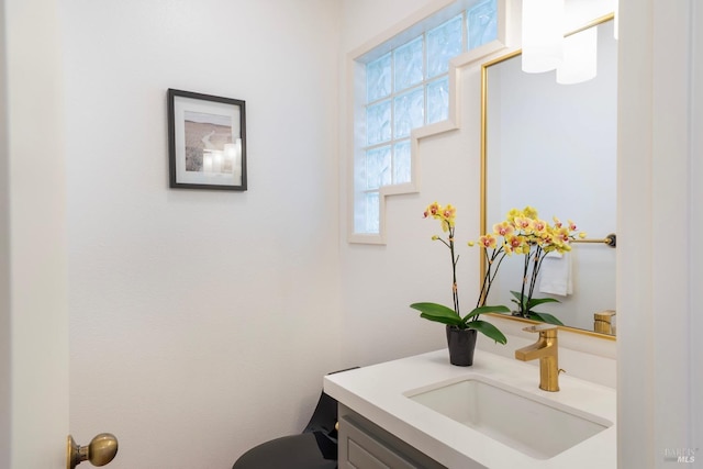 1777 Adams St, Saint Helena, CA 94574 - half bath with vanity