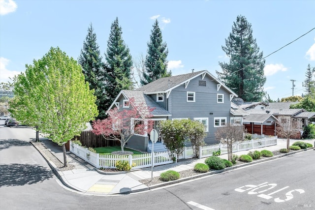 1950 Spencer St, Napa, CA 94559 - view of front of property featuring a fenced front yard
