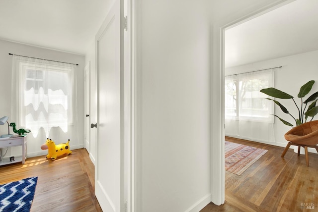 624 Annette Ave, Vallejo, CA 94591 - corridor featuring wood finished floors and baseboards