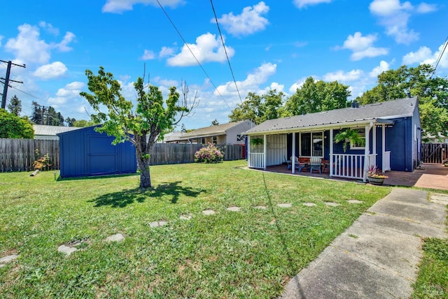 624 Annette Ave, Vallejo, CA 94591 - view of yard with a storage unit and an outdoor structure