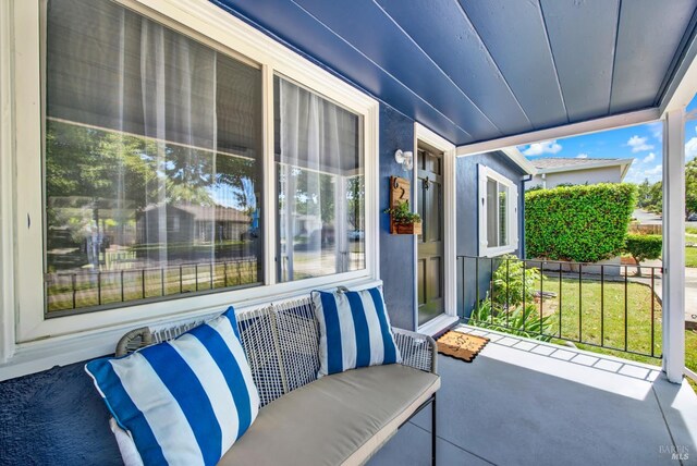624 Annette Ave, Vallejo, CA 94591 - view of patio with covered porch