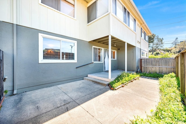 1008 Los Gamos Rd Unit F, San Rafael, CA 94903 - view of exterior entry with a patio