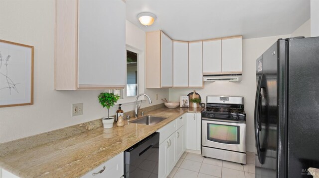 317 Olema Rd, Fairfax, CA 94930 - kitchen with stainless steel gas range oven, freestanding refrigerator, dishwasher, a sink, and ventilation hood