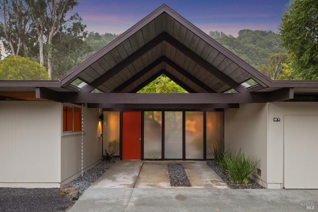 view of property entrance