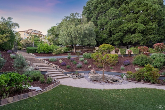 5232 Sunridge Dr, Fairfield, CA 94534 - yard at dusk with fence