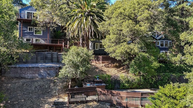 162 Wolfe Grade, Kentfield, CA 94904 - view of yard featuring a balcony