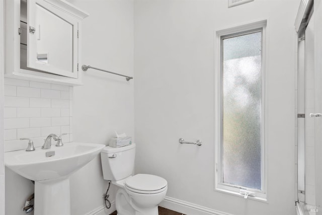 162 Wolfe Grade, Kentfield, CA 94904 - bathroom featuring baseboards, toilet, and a shower