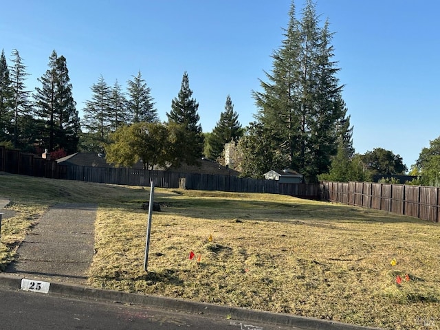 25 Inverness Dr, Napa, CA 94558
