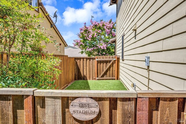 218 Saffron Ct, Napa, CA 94559 - view of yard featuring fence and a gate