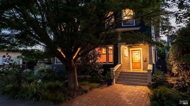 1133 Seminary St, Napa, CA 94559 - view of property hidden behind natural elements