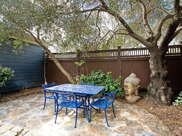 1133 Seminary St, Napa, CA 94559 - fenced backyard featuring a patio and outdoor dining area