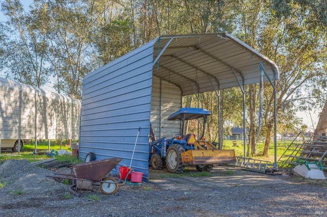 view of outdoor structure featuring a detached carport