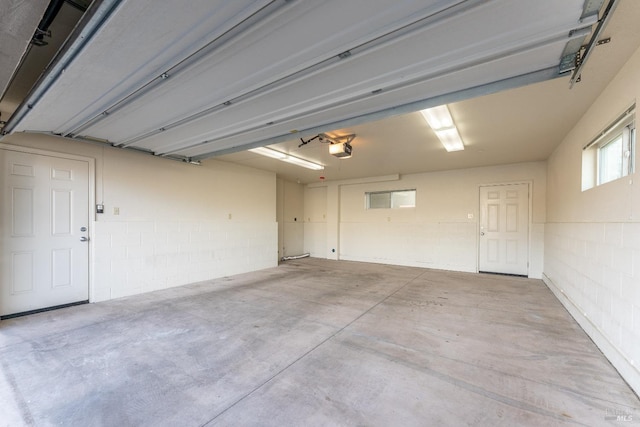 334 N Main St, Ukiah, CA 95482 - garage with a garage door opener