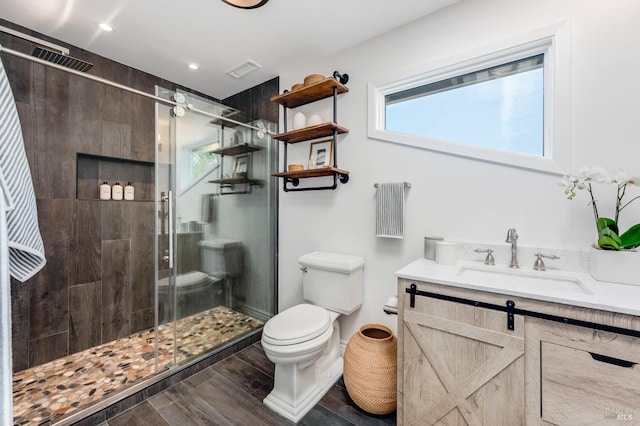 4071 Bones Rd, Sebastopol, CA 95472 - ensuite bathroom with vanity, baseboards, and a ceiling fan
