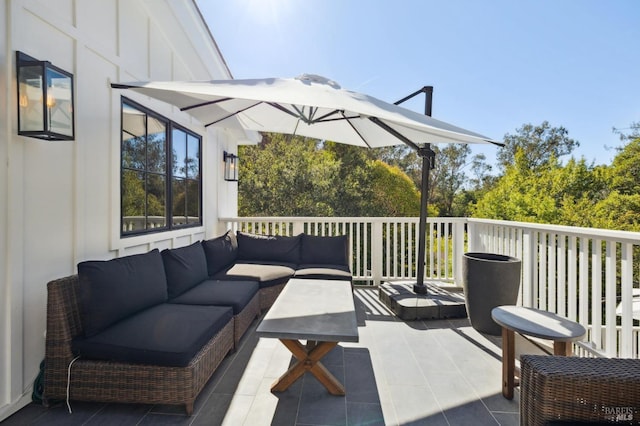 view of patio / terrace with outdoor lounge area