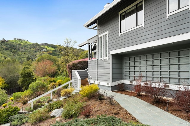 155 Hidden Valley Ln, San Anselmo, CA 94960 - view of side of property with stairway