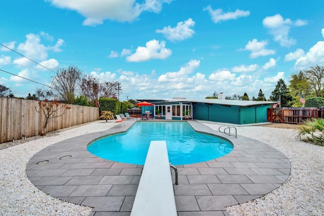 148 Kerns Ct, Napa, CA 94558 - view of swimming pool featuring a patio, a fenced backyard, and a diving board