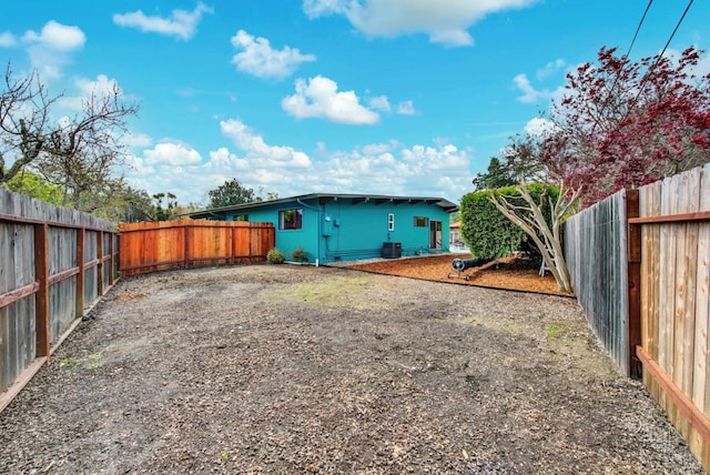 148 Kerns Ct, Napa, CA 94558 - back of house with a fenced backyard and cooling unit