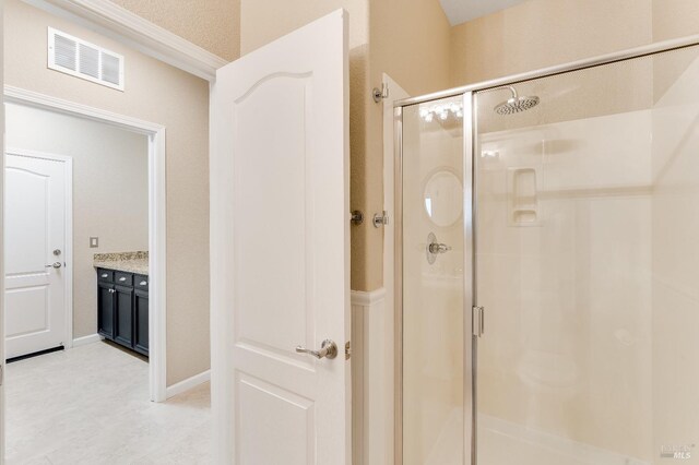 8568 Pinehollow Cir, Discovery Bay, CA 94505 - corridor with light tile patterned floors, a textured wall, and baseboards