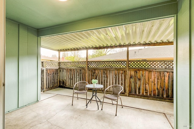 6574 Stone Bridge Rd, Santa Rosa, CA 95409 - view of patio / terrace