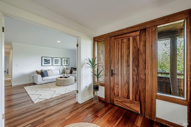 70 Black Log Rd, Kentfield, CA 94904 - entrance foyer with dark wood finished floors and baseboards