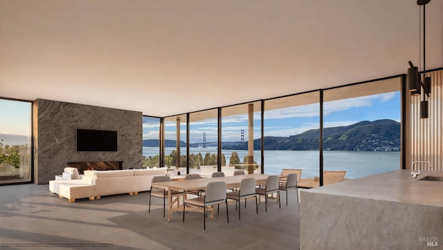 455 Belvedere Ave, Belvedere, CA 94920 - dining space featuring a healthy amount of sunlight and expansive windows