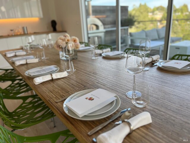 505 Dusty Ln, Sebastopol, CA 95472 - view of dining space