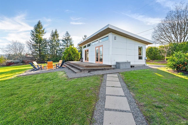 505 Dusty Ln, Sebastopol, CA 95472 - rear view of property with french doors and a yard