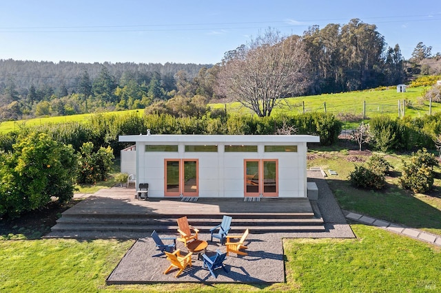 505 Dusty Ln, Sebastopol, CA 95472 - view of outdoor structure with a view of trees