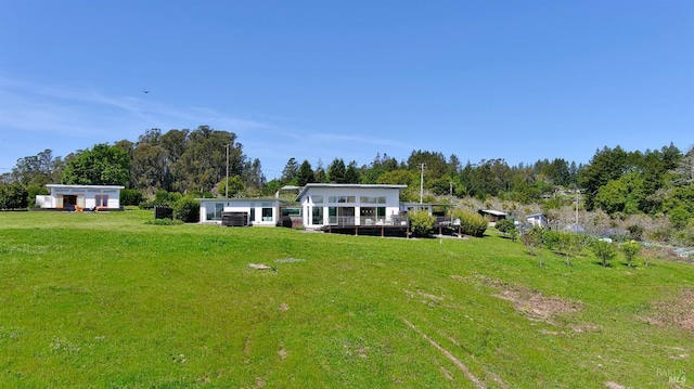 505 Dusty Ln, Sebastopol, CA 95472 - back of property with a lawn and a deck