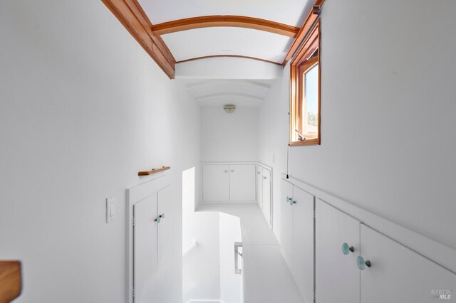 2 Beach Rd, Belvedere, CA 94920 - corridor with lofted ceiling