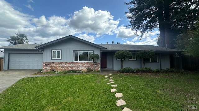 175 Nehoc Ct, Ukiah, CA 95482 - single story home featuring brick siding, a garage, a front lawn, and concrete driveway