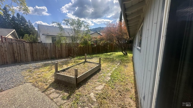 175 Nehoc Ct, Ukiah, CA 95482 - view of yard with a garden and a fenced backyard