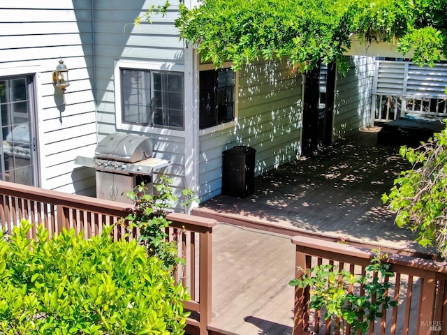 271 Antigua Way, Vallejo, CA 94591 - wooden terrace with a grill